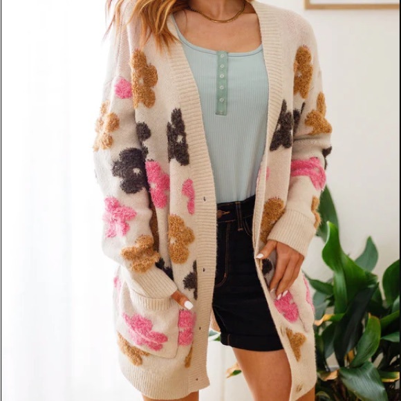 Multicolor floral embroidered cardigan sweater - Picture 11 of 12